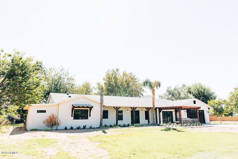 73 E Harrison St, Gilbert, AZ 85295
