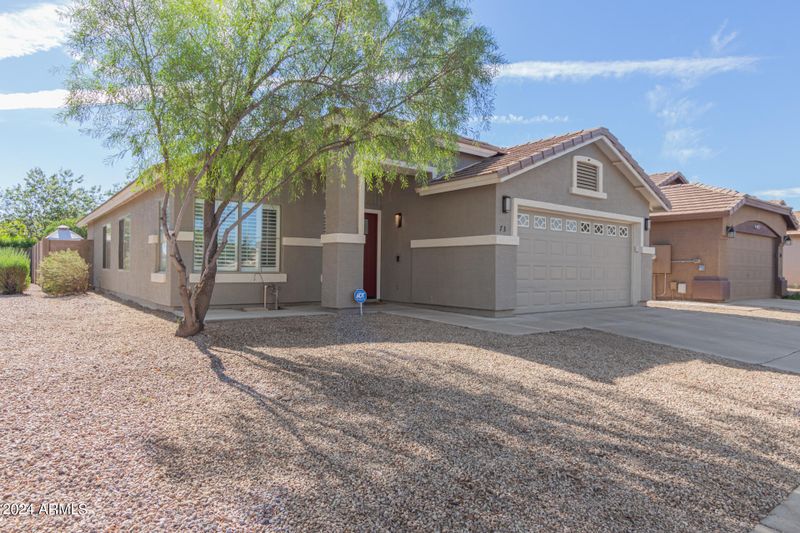 73 E Mayfield Dr, San Tan Valley, AZ 85143