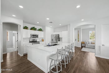 73 Mill Reef Dr, San Tan Valley, AZ 85143