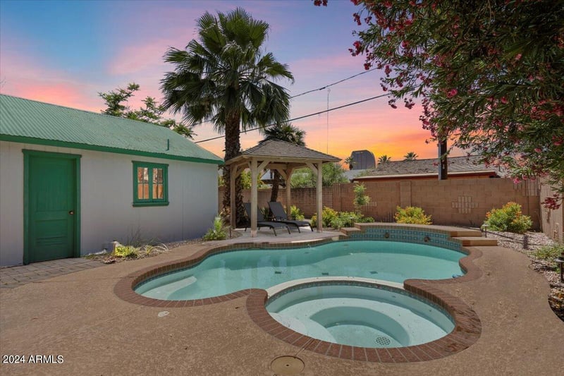 73 Lewis Ave, Phoenix, AZ 85003