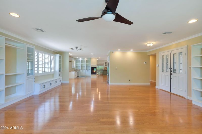 730 E Hayward Ave, Phoenix, AZ 85020