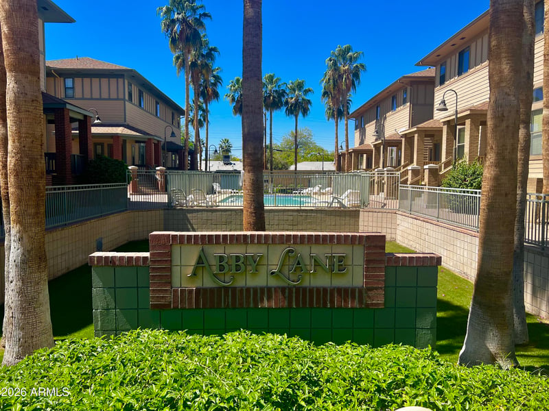 730 Beck Ave, Tempe, AZ 85281