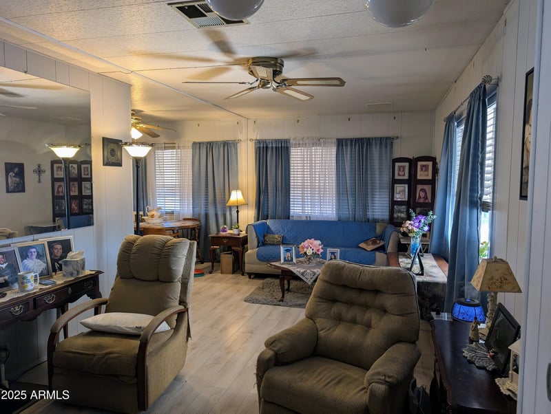 7300 51st Ave #C50, Glendale, AZ 85301