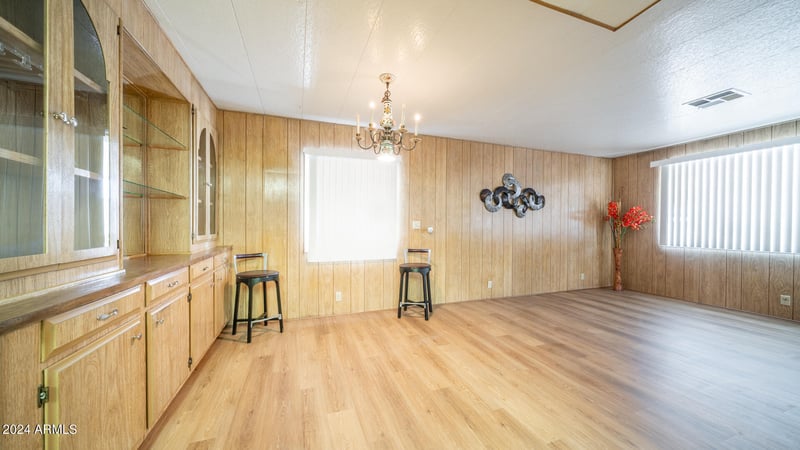 7300 51st Ave #G124, Glendale, AZ 85301