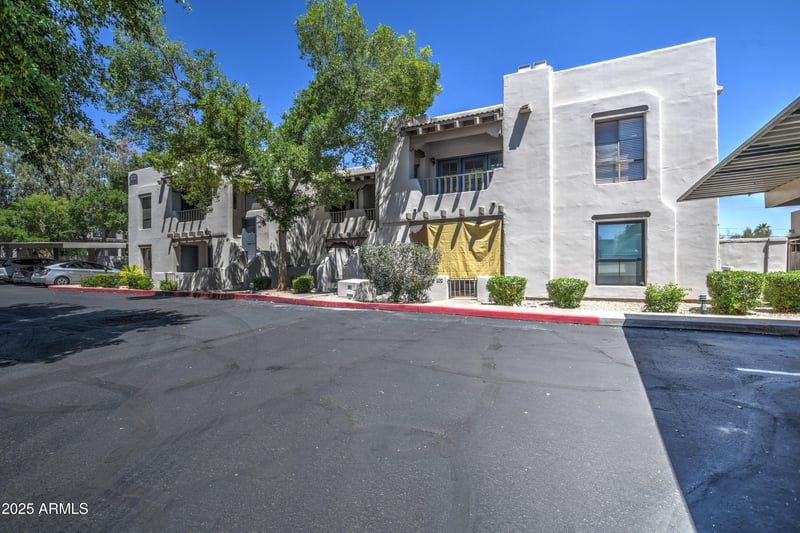 7300 Dreamy Draw Dr #202, Phoenix, AZ 85020