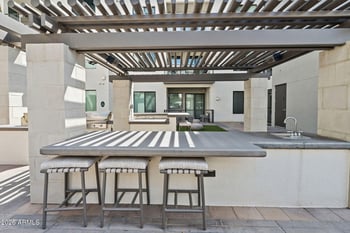 7300 E Earll Dr #2008, Scottsdale, AZ 85251