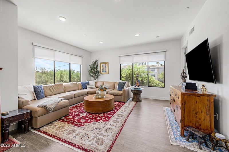 7300 E Earll Dr #2013, Scottsdale, AZ 85251