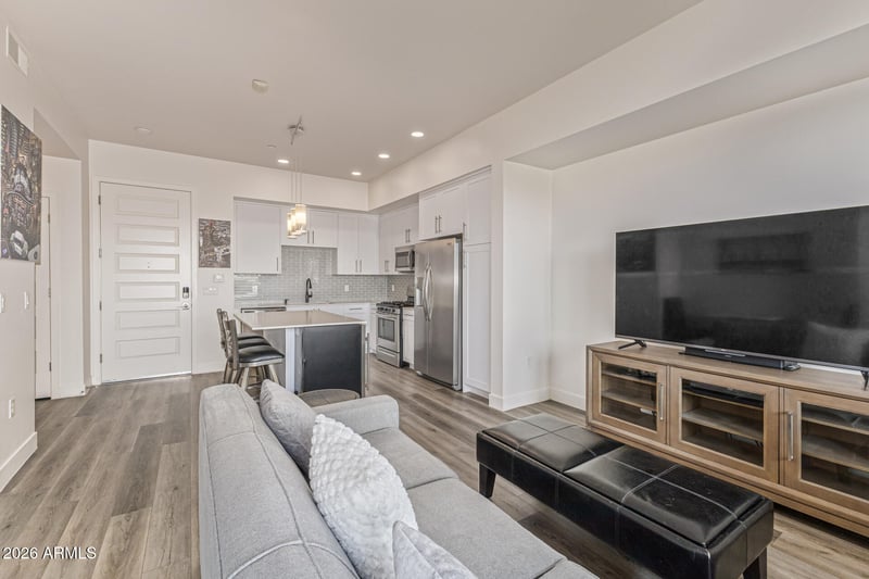 7300 Earll Dr #3020, Scottsdale, AZ 85251