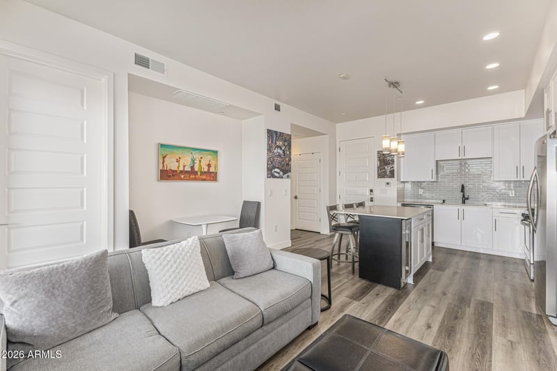 7300 Earll Dr #3020, Scottsdale, AZ 85251