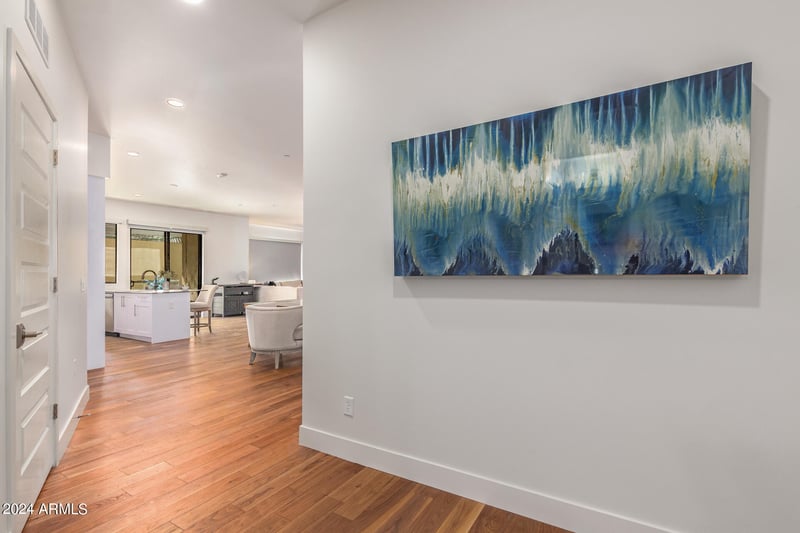 7300 Earll Dr #1012, Scottsdale, AZ 85251