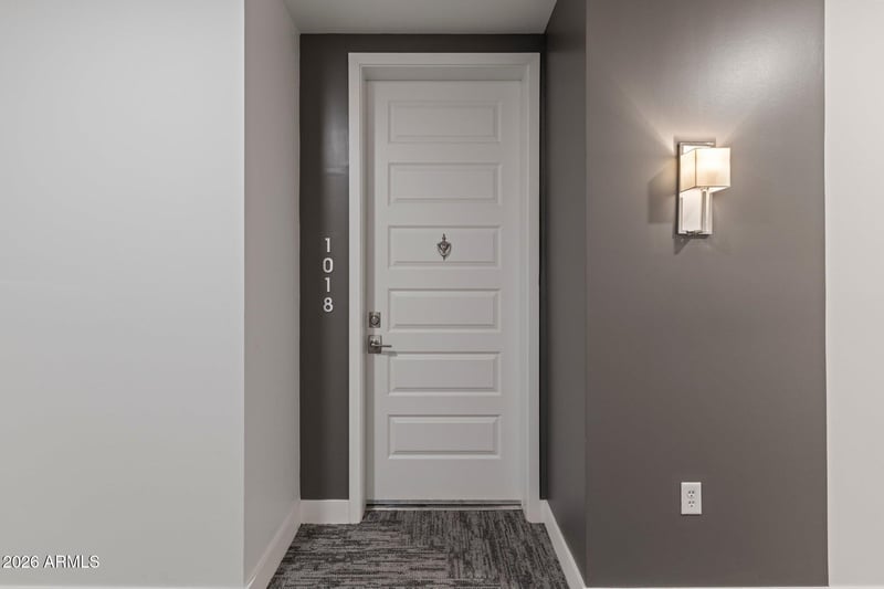 7300 Earll Dr #1018, Scottsdale, AZ 85251