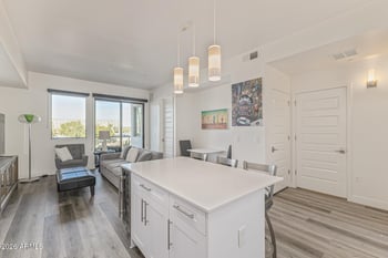 7300 Earll Dr #3020, Scottsdale, AZ 85251