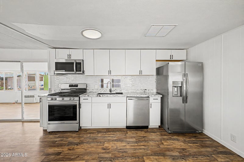 7300 N 51st Ave #F177, Glendale, AZ 85301