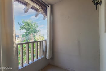 7300 N Dreamy Draw Dr #211, Phoenix, AZ 85020