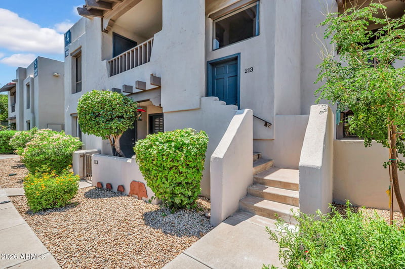 7300 N Dreamy Draw Dr #213, Phoenix, AZ 85020
