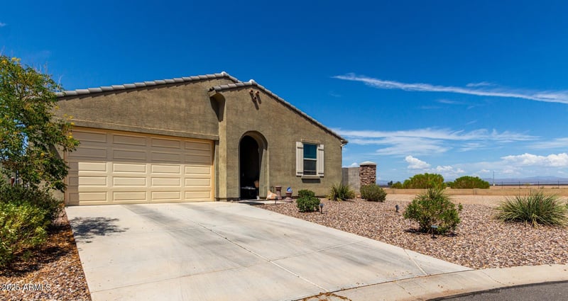7300 Peacock Ct, San Tan Valley, AZ 85143