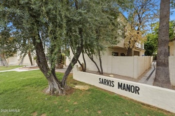 7301 Thornwood Dr, Scottsdale, AZ 85251