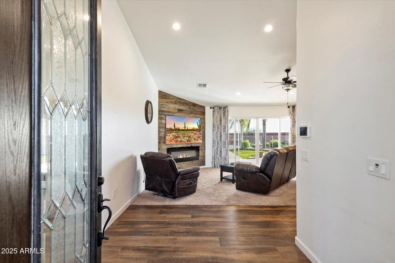 7301 Hermosa Vista Dr, Mesa, AZ 85207