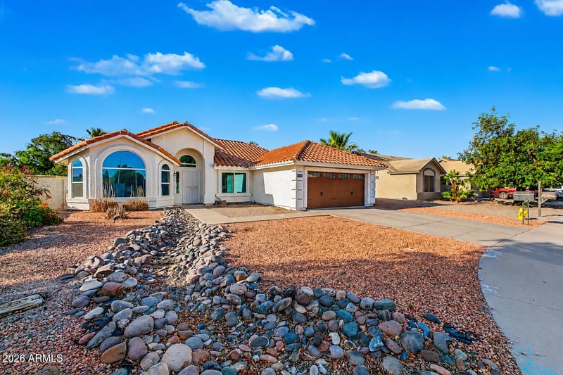 7302 Clovis Ave, Mesa, AZ 85208