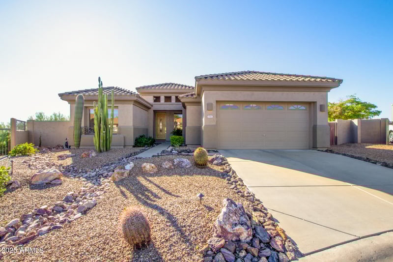7302 Minton Cir, Mesa, AZ 85207