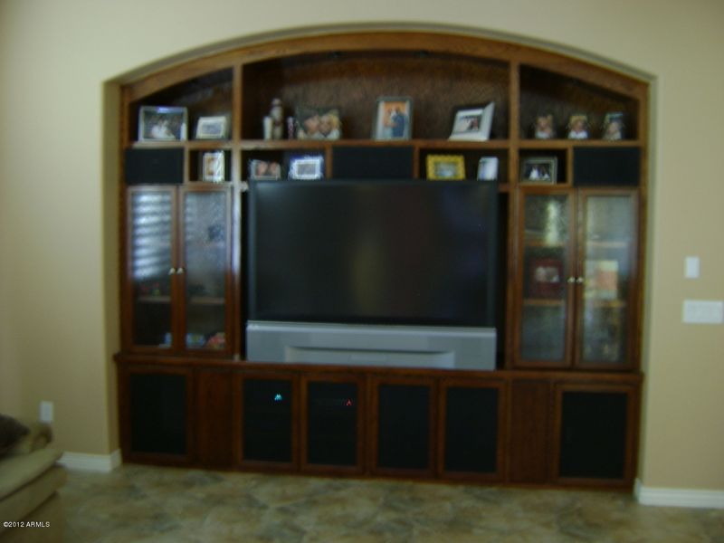 7302 N 85th Dr, Glendale, AZ 85305