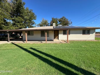7302 Thunderbird Rd, Peoria, AZ 85381