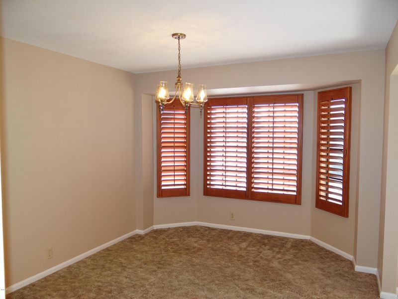 7302 W Charter Oak Rd, Peoria, AZ 85381