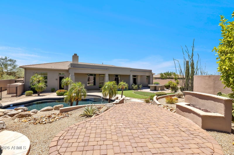 7304 Alta Sierra Dr, Scottsdale, AZ 85266