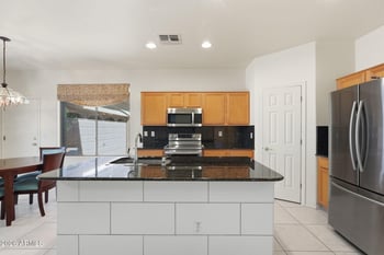 7304 E Northridge Cir, Mesa, AZ 85207