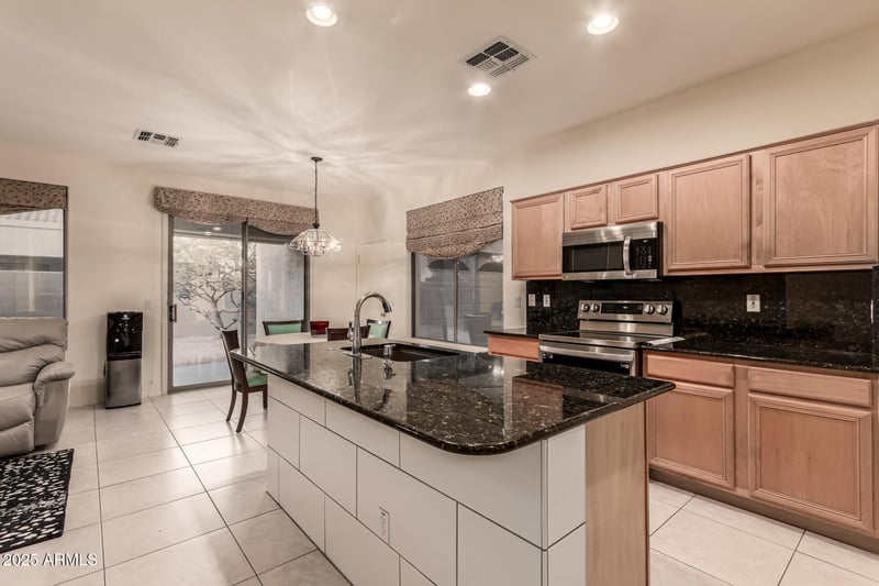 7304 Northridge Cir, Mesa, AZ 85207