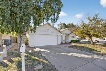 7305 Clovis Ave, Mesa, AZ 85208