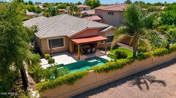 7306 88th Ln, Glendale, AZ 85305
