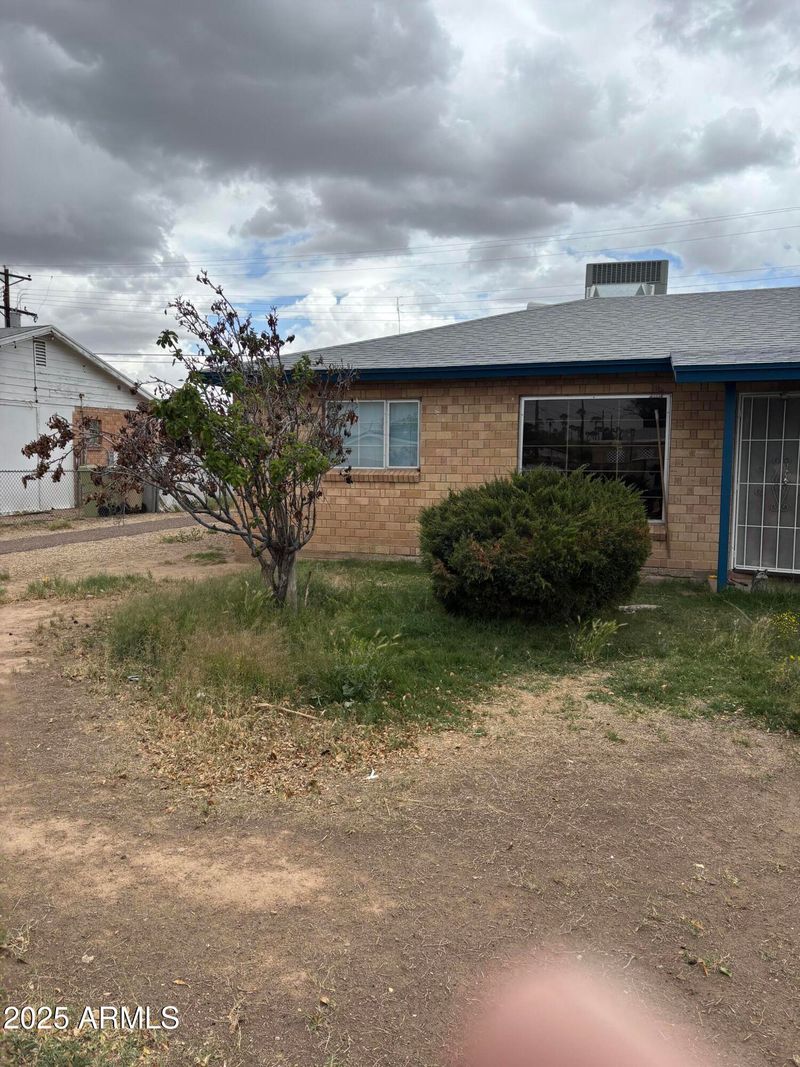 7307 N 50th Dr, Glendale, AZ 85301