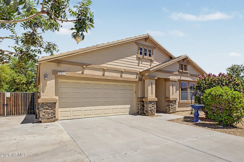 7307 N 73rd Dr, Glendale, AZ 85303