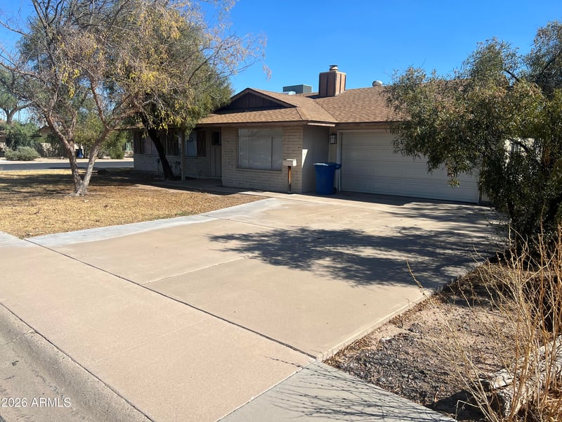 731 E Cavalier Dr, Tempe, AZ 85288