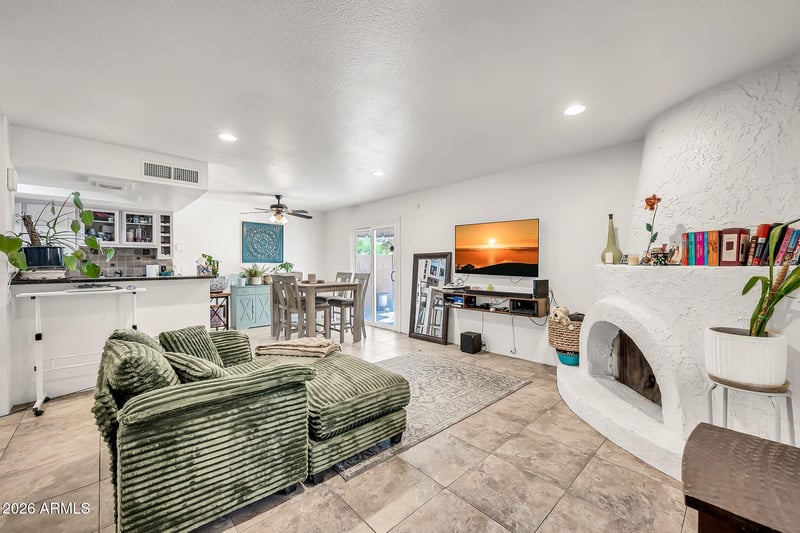 731 North Ln #2, Phoenix, AZ 85020