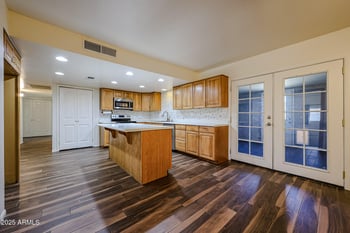 731 Oracle St, Mesa, AZ 85203