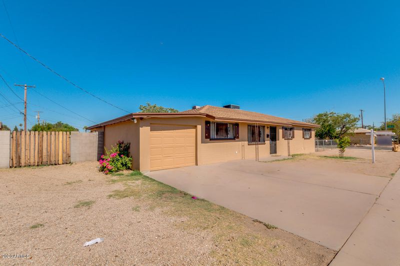 731 S Mesa Dr, Mesa, AZ 85210