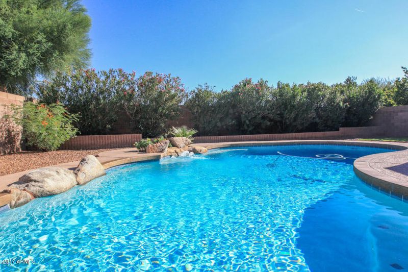 731 W Beverly Ln, Phoenix, AZ 85023