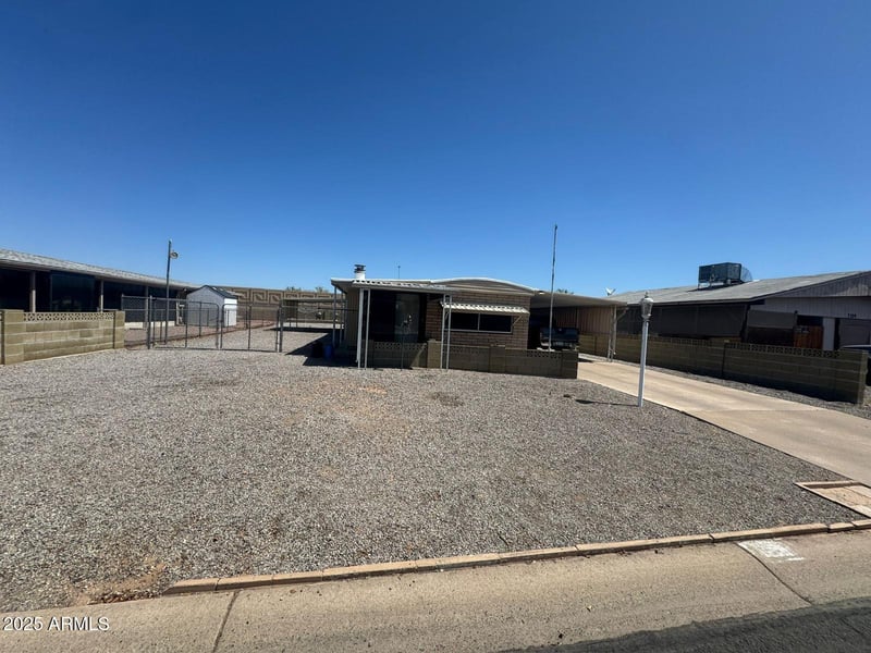 7310 Inverness Ave, Mesa, AZ 85209