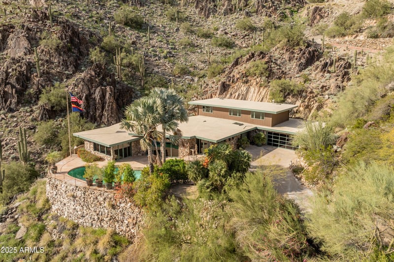 7310 Highcliff Dr, Paradise Valley, AZ 85253