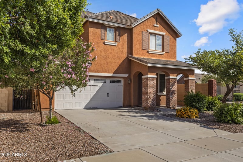 7311 90th Ave, Glendale, AZ 85305