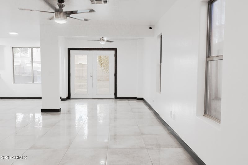 7312 Ocotillo Rd, Glendale, AZ 85303