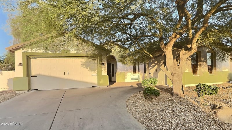 7313 25th Dr, Phoenix, AZ 85041