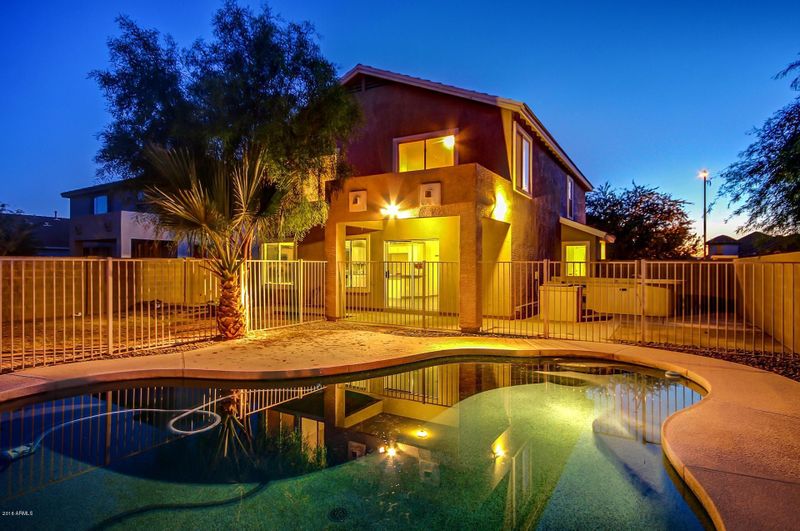 7315 N 73rd Dr, Glendale, AZ 85303