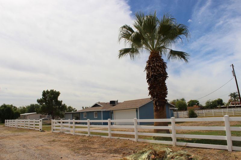 7316 N 79th Ave, Glendale, AZ 85303