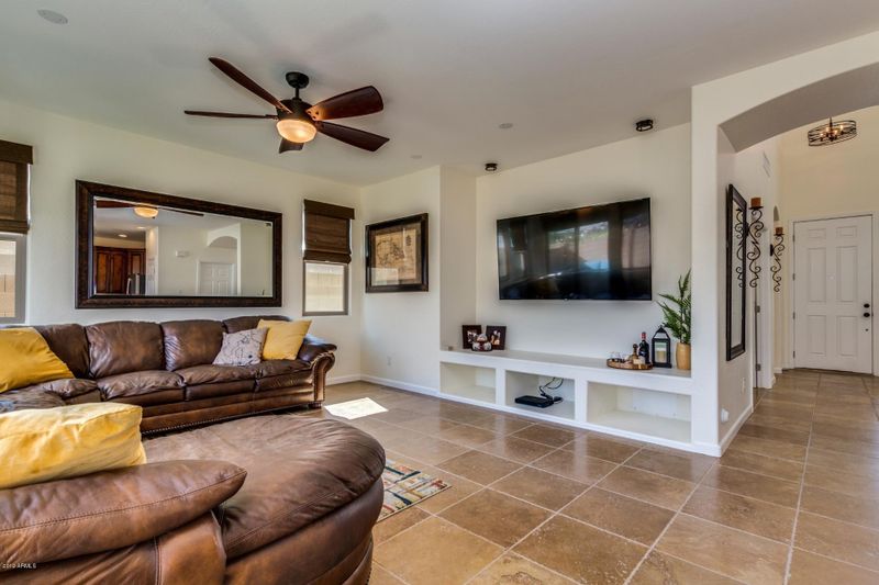 7317 E Mills St, Mesa, AZ 85207