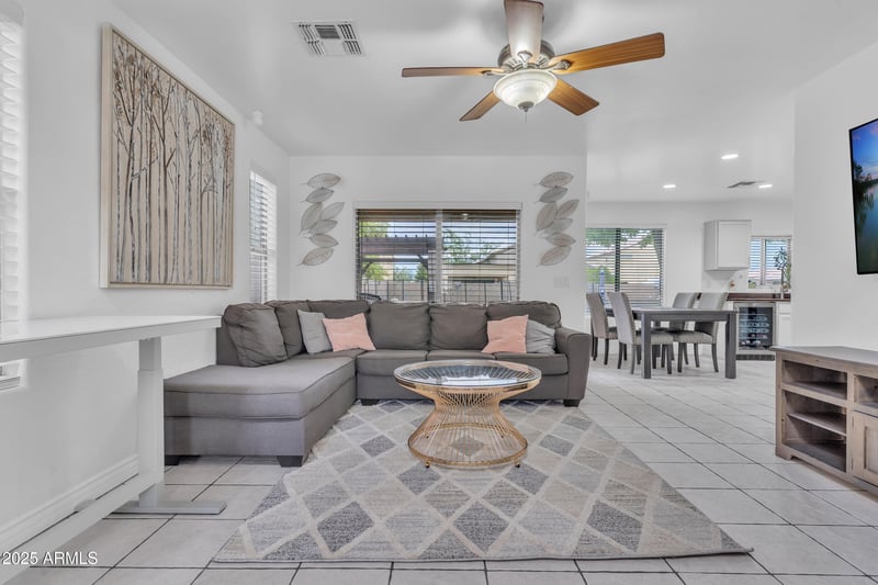 7317 Lamar Rd, Glendale, AZ 85303