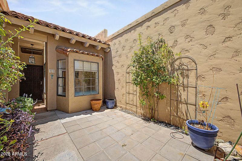 7318 E Palo Verde Dr #11, Scottsdale, AZ 85250