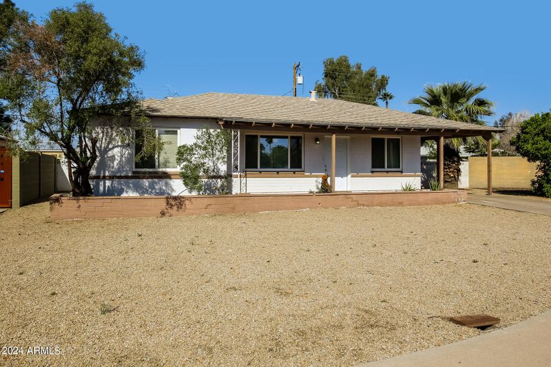 7318 N 20th Dr, Phoenix, AZ 85021